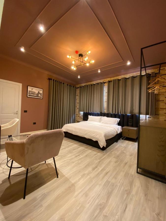 Ardenica Boutique Hotel Lushnjë Zewnętrze zdjęcie